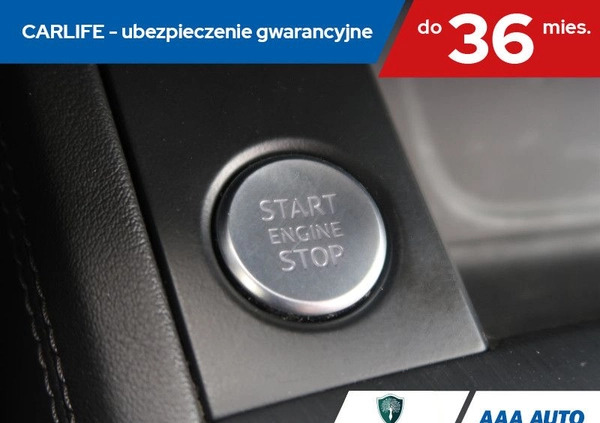 Audi A4 cena 85000 przebieg: 117072, rok produkcji 2017 z Syców małe 379